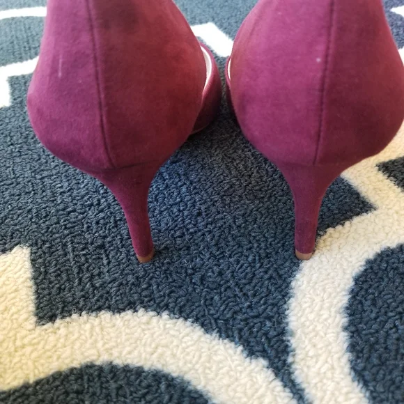 Heels - Picture 4 of 4